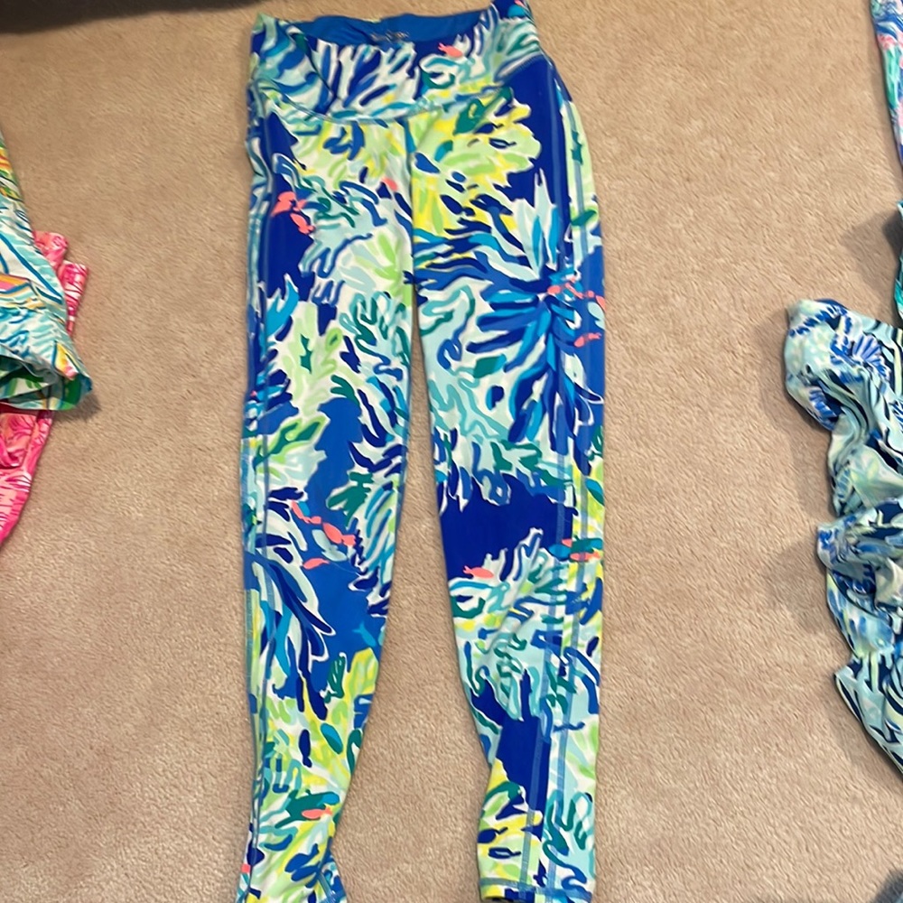 {Lilly Pulitzer} wade and sea luxletic leggings